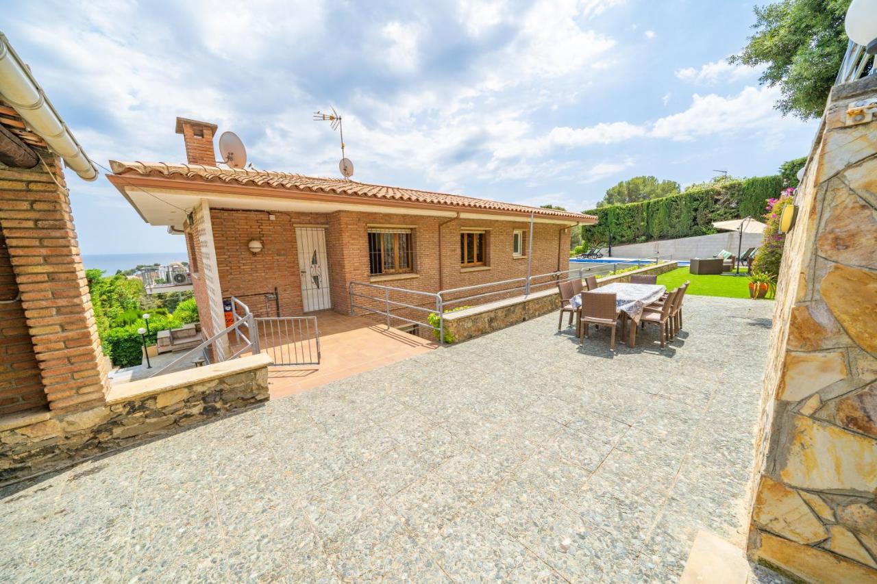 Villa Santa Cristina Lux, Ideal Familias, Frente Al Mar - Cala Treumal Blanes Buitenkant foto