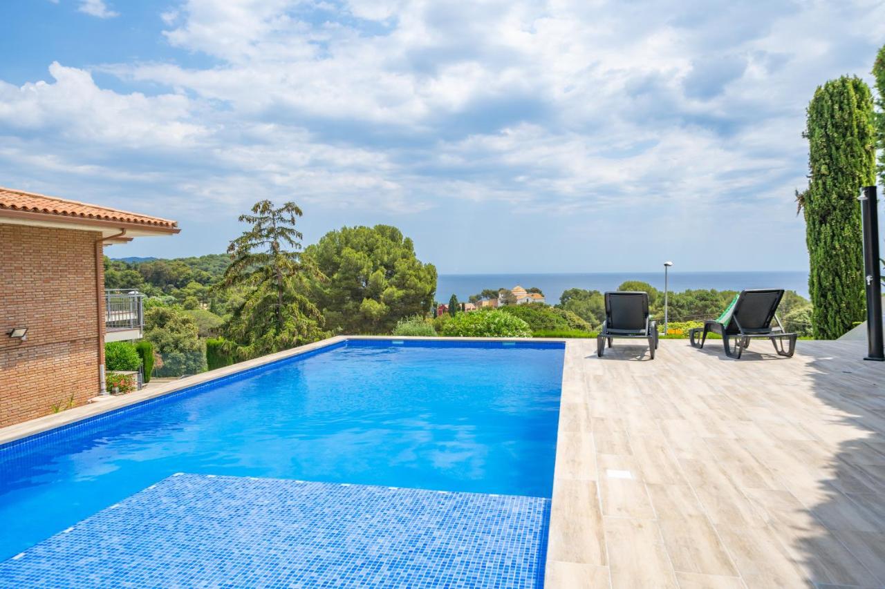 Villa Santa Cristina Lux, Ideal Familias, Frente Al Mar - Cala Treumal Blanes Buitenkant foto